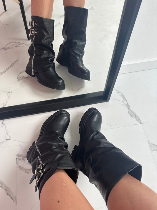 Abril — Botas Track con Cremallera
