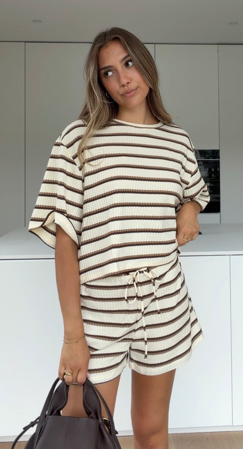 Inés — Conjunto Camiseta y Short Rayas