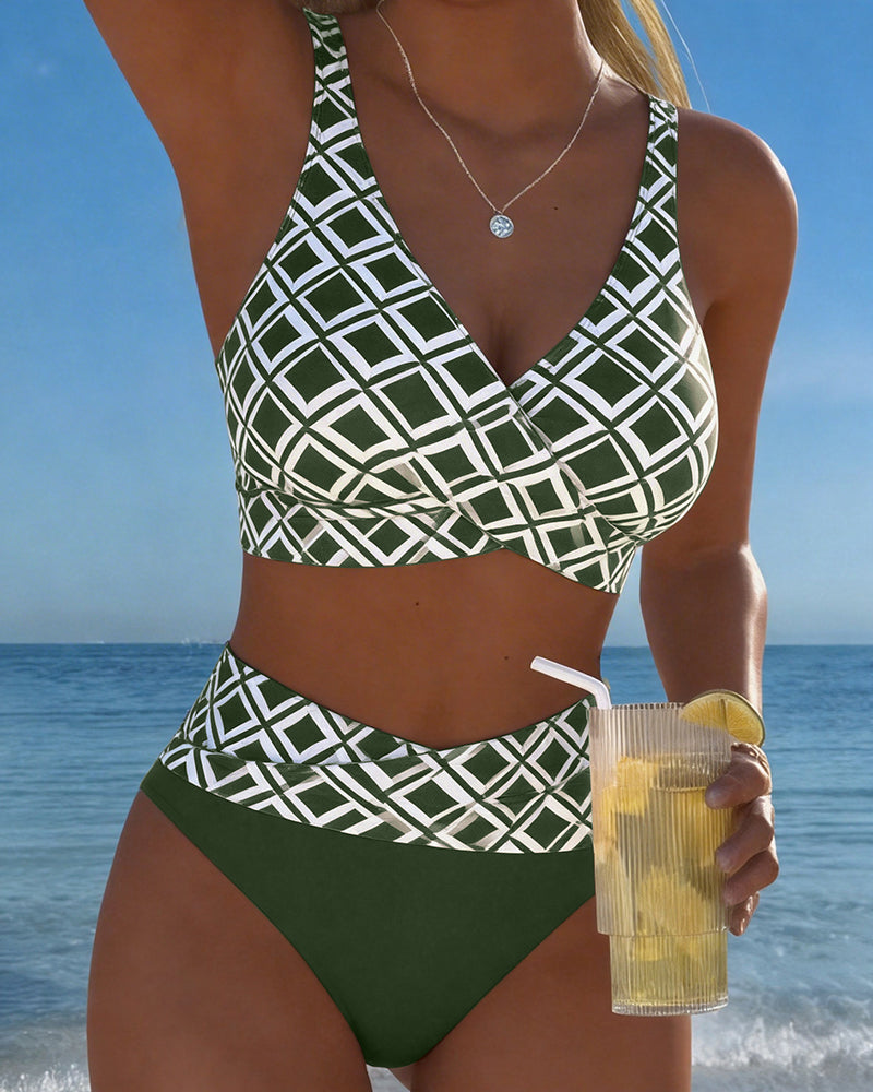 Naia — Bikini Estampado Geométrico Copa Cruzada