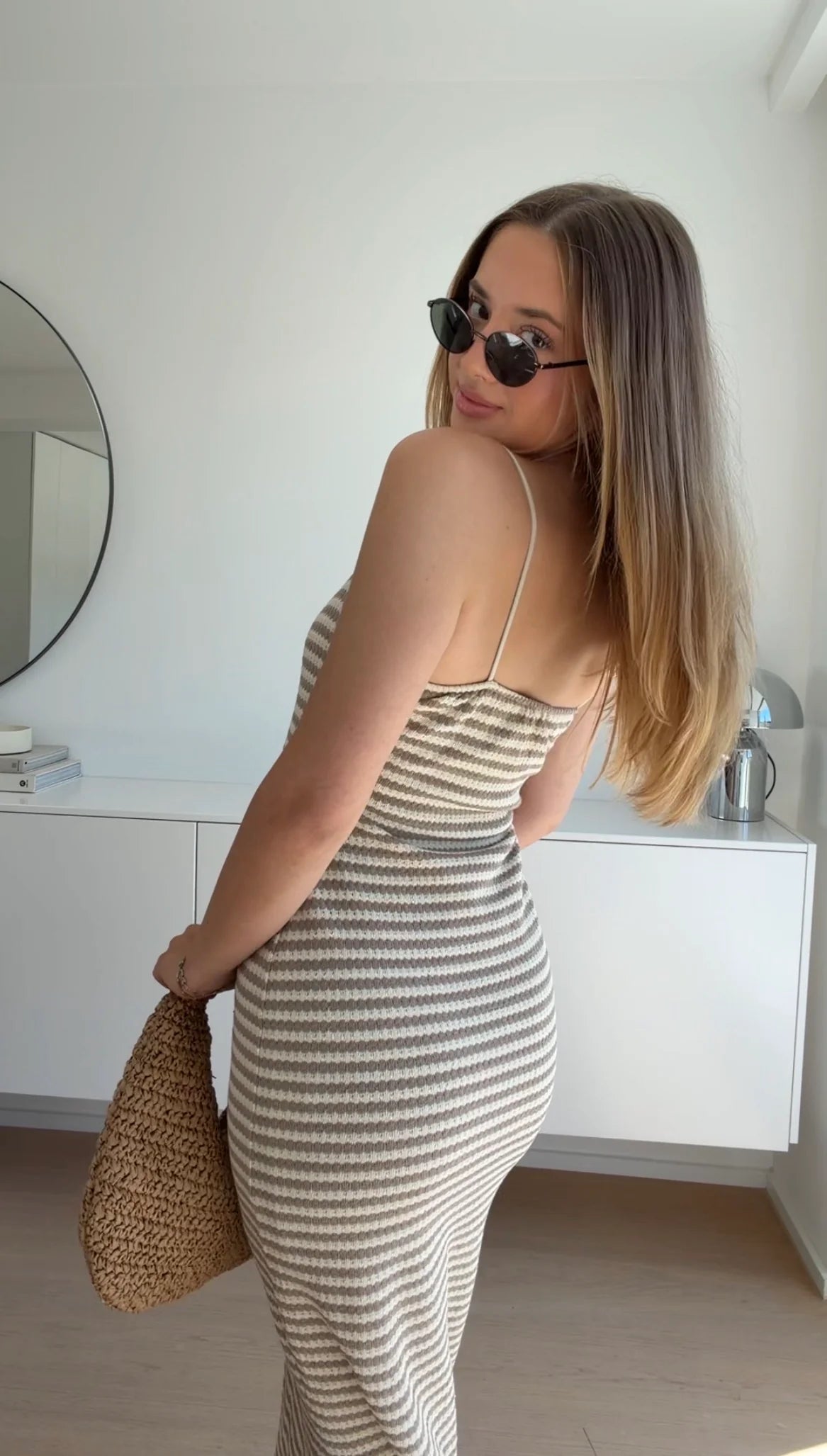 Julia — Vestido Midi Punto Rayas