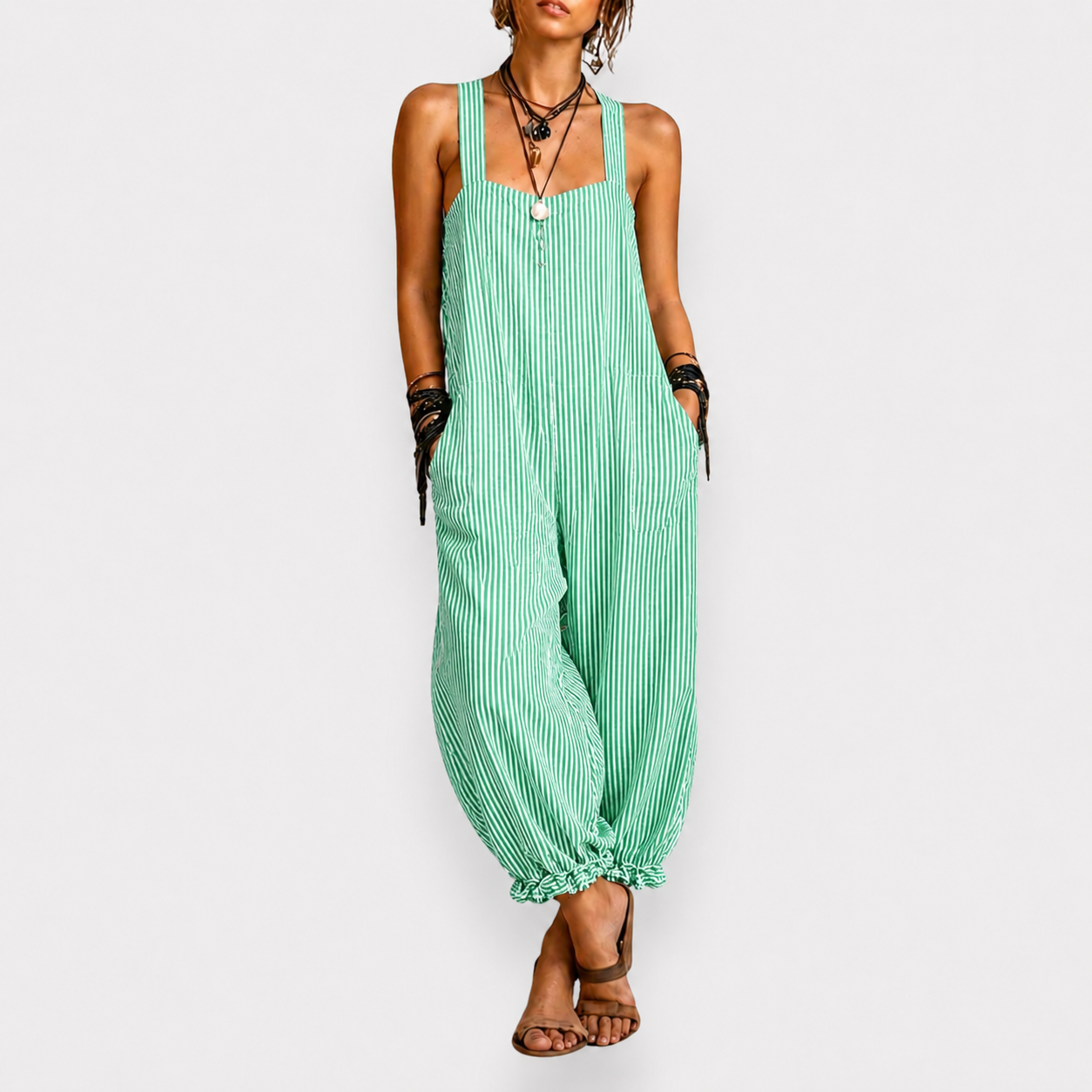 Elena — Mono Bohemio de Rayas