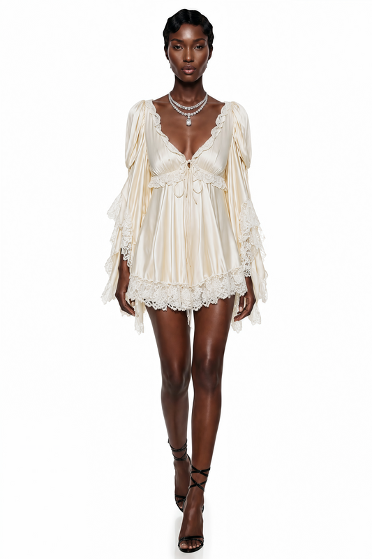 Camille — Vestido Mini Escote Corazón Encaje
