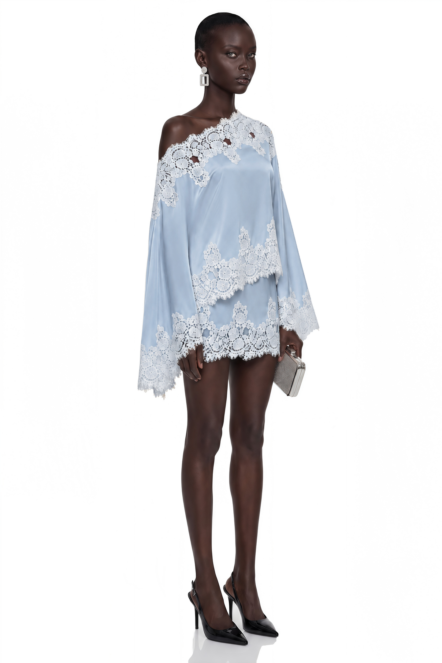 Aurora — Vestido Mini Encaje Asimétrico