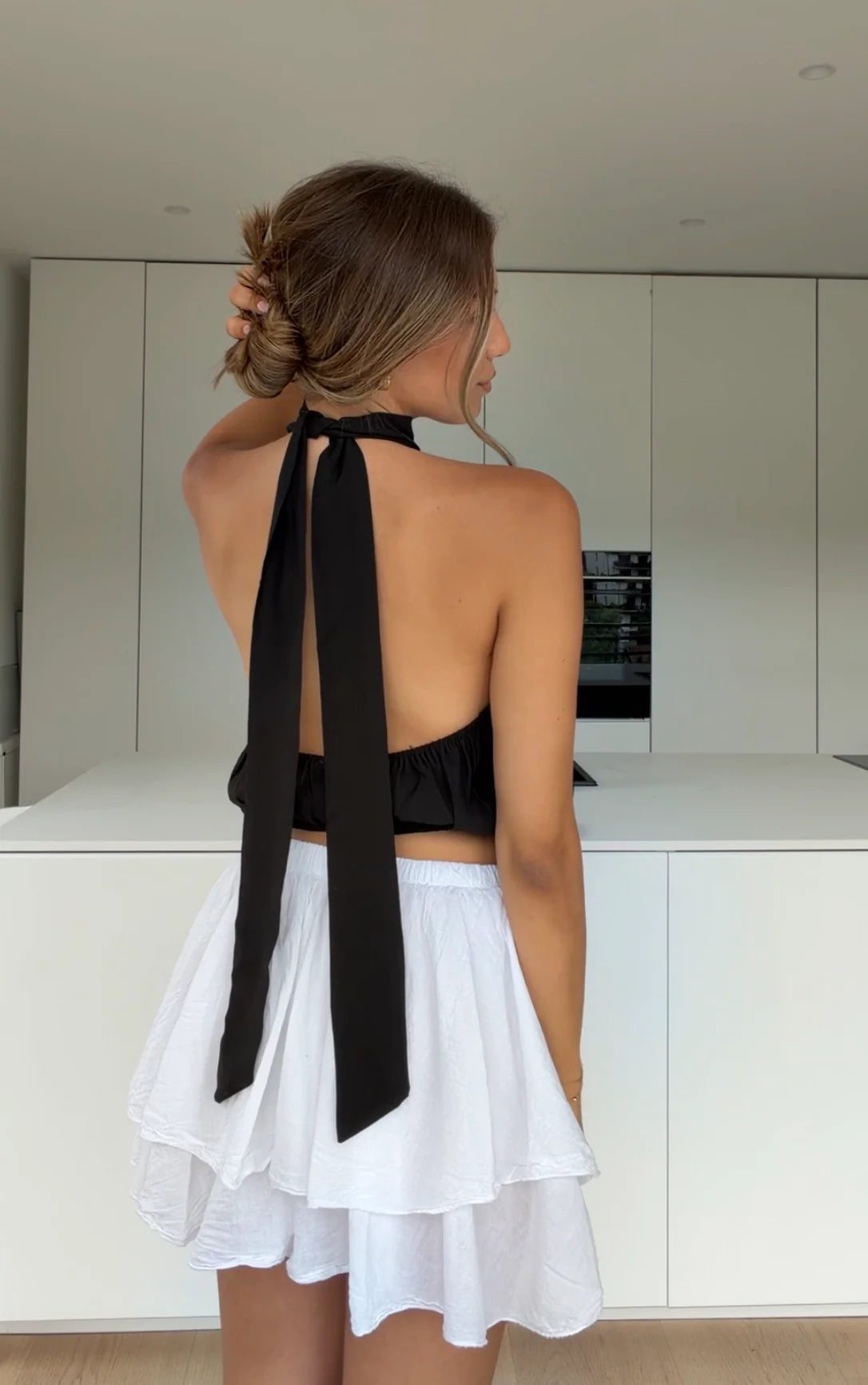 Noa — Top Halter Cuello Alto