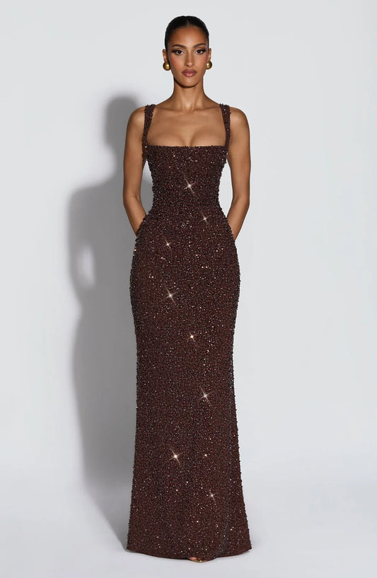 Isabela — Vestido Maxi Lentejuelas Escote Cuadrado
